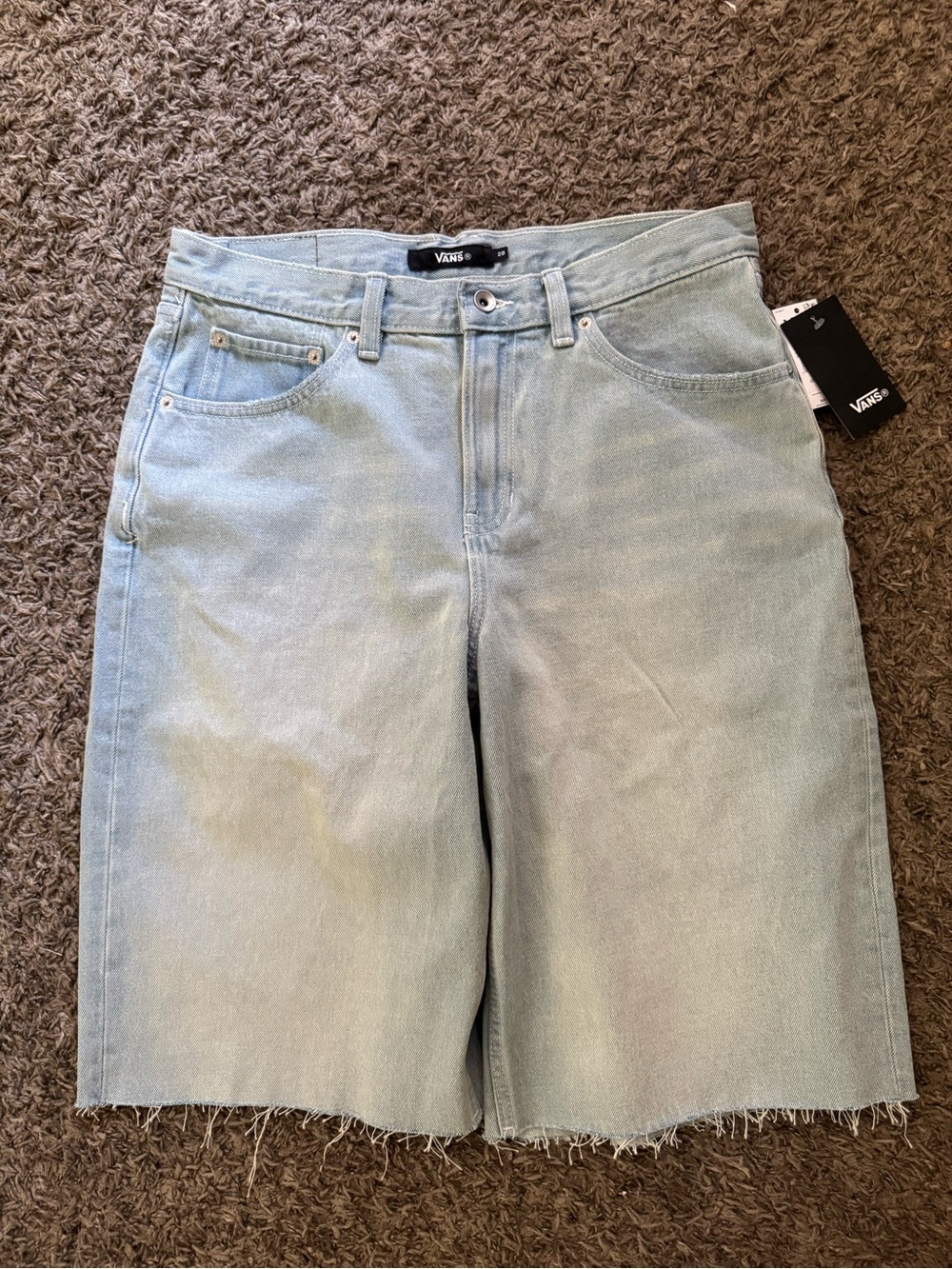 VANS Bermuda check 5 low rise NWT Light Wash Denim shorts